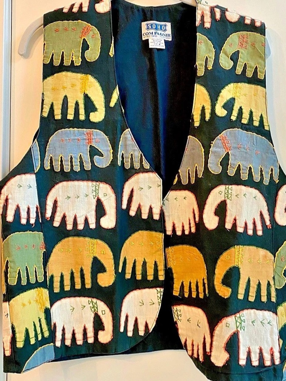 Soho Compagnie Elephant Print Cotton Vest Size Medium